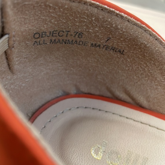 Dollhouse pointed toe orange flats - Picture 15 of 16